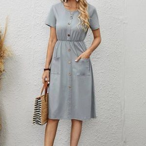 NWOT Gray Summer dress with pockets